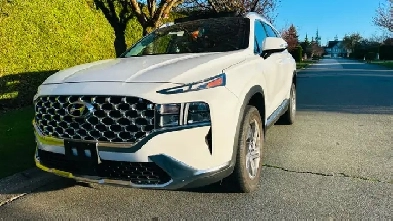 2023 Hyundai Santa Fe  FinancingAvailable  one owner