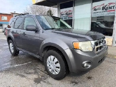 2009 FORD Escape XLT  AUTOMATIQUE  4 CYLINDRES