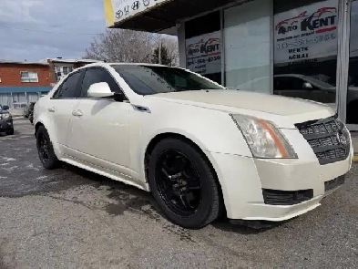 2010 CADILLAC CTS 4  AWD  CUIR  TRES BEAU MODEL