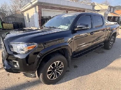 2021 Toyota Tacoma TRD sport for 28500