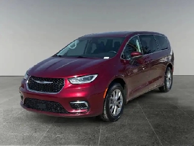 2023 Chrysler Pacifica Touring L  AWD