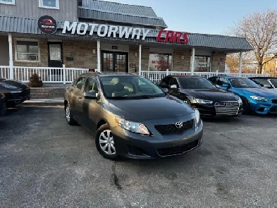 2009 Toyota Corolla 4dr Sdn CE