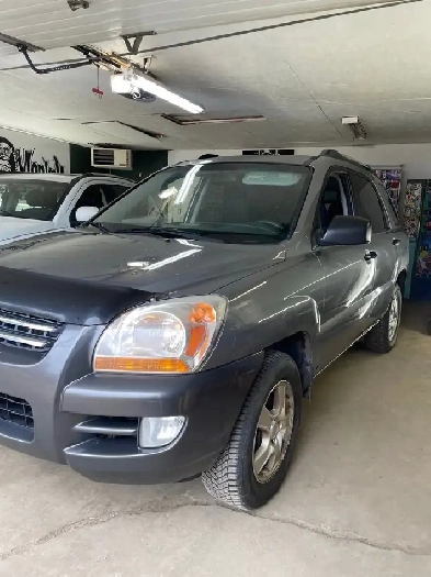 2007 Kia Sportage Lx front wheel drive 335000Km 2550