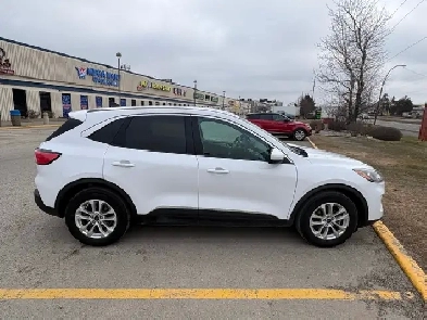 2020 Ford Escape SE Image# 1