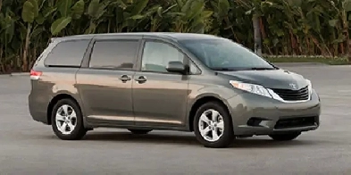 2013 Toyota Sienna LE Image# 1