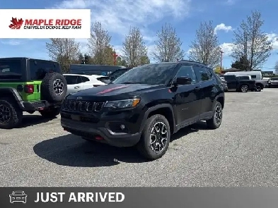 2024 Jeep Compass Trailhawk  Fresh TradeIn