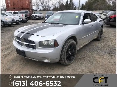 2010 Dodge Charger SXT Image# 1