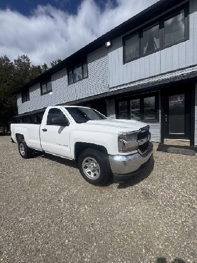 2018 Chevrolet Silverado 1500 Work Truck 8 FT BOX  CERTIFIED