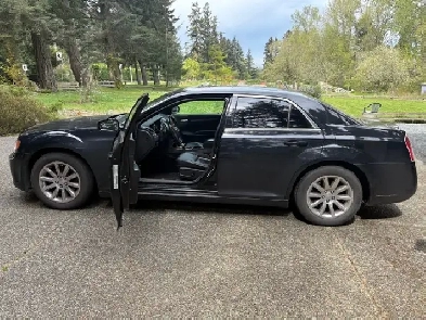 Chrysler 300 needs power steering repair