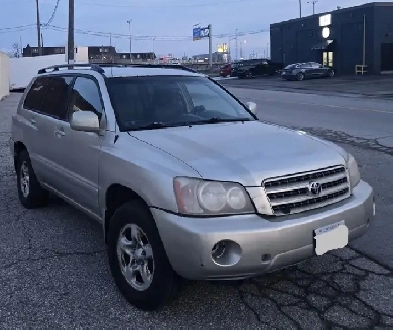2001 Toyota Highlander V6 AWD  Reliable Clean