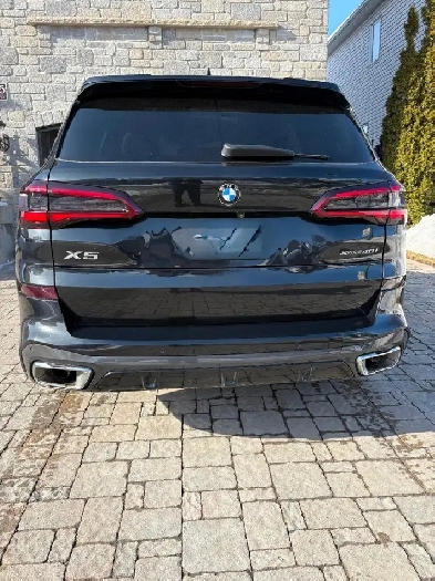 2020 BMW X5 40i with full extended warranty