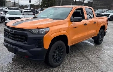 2025 Chevrolet Colorado WT Crew 4WD | 2.7L Turbomax | Advanced Image# 1