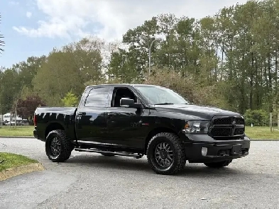2018 Ram 1500 Big Horn Black Package Crew Cab 4X4 EcoDiesel Image# 1