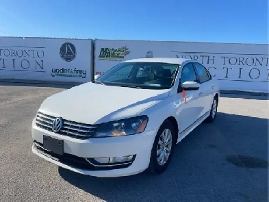 2013 Volkswagen Passat Image# 1