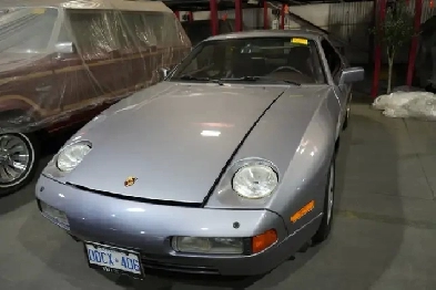 1987 Porsche 928 Image# 1