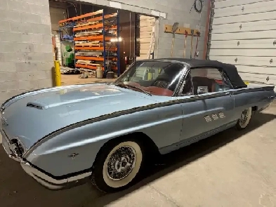 1963 Ford Thunderbird Image# 1