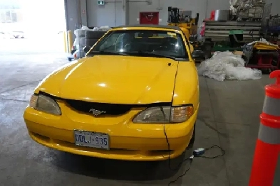 1995 Ford Mustang Image# 1