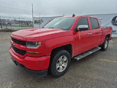 2018 Chevrolet Silverado 1500 Image# 1
