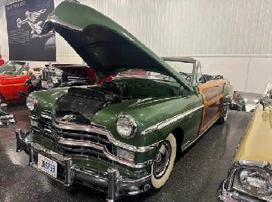 1949 Chrysler Town  Country