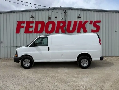 2017 GMC Savana G2500 Cargo Image# 1