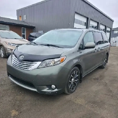 2011 Toyota Sienna AWD Limited Image# 1