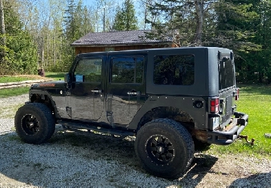 Jeep Wrangler Unlimited 2010 Image# 1