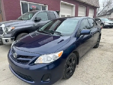 2013 Toyota Corolla LE AUTOMATIC NEW SAFETY CLEAN TITLE LOW KM Image# 1