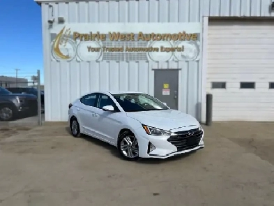 2019 Hyundai Elantra Preferred | No Accident | Reverse Camera Image# 1