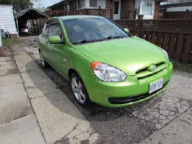 2011 Hyundai Accent Hatchback. auto trans needs repair Image# 1