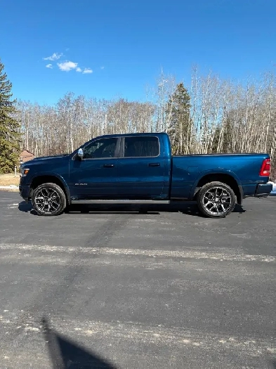 Ram 1500 Laramie Sport Crew Cab 4X4 Image# 1
