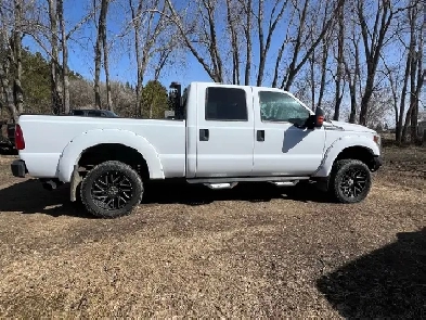 2016 Ford F350 Supercrew 6.7 PowerStroke diesel Image# 1
