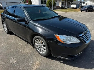 LOW PRICE! 2014 Chrysler 200 Lx 3.6L V6 Auto Image# 1