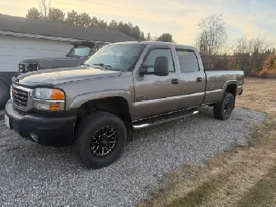 2006 GMC 3500 SLT Duramax Image# 1