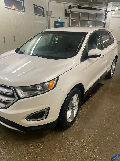 2015 Ford Edge SEL AWD – PTU Replaced, New Tires, No Accidents Image# 1