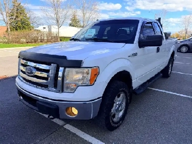 2012 Ford F-150 XLT 4x2 Super Cab Styleside 8 ft. box 163 in. WB Image# 1