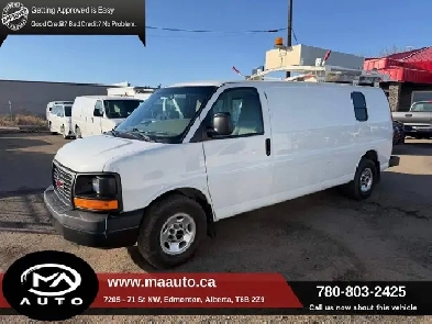 2013 GMC Savana 3500 extended cargo van only 103,000 km ! Image# 1