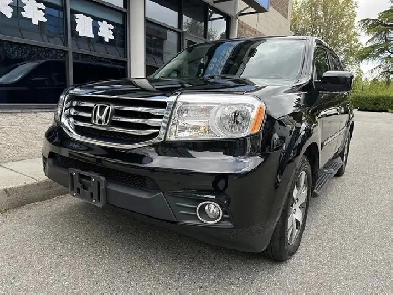 2013 Honda Pilot Touring  ONLY 32k KM  Local BC  8Passenger