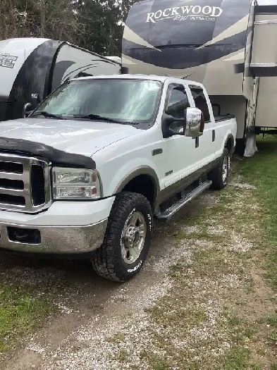 Ford Lariet crew 4x4 / 2020 Rookwood 5th 889