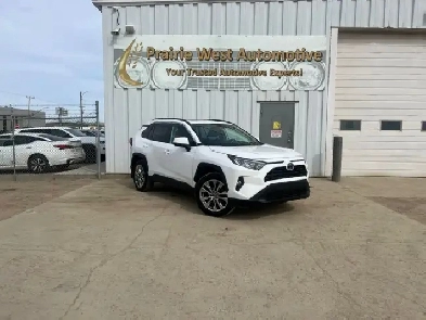 2019 Toyota RAV4 XLE AWD | Remote Start | Reverse Camera Image# 1