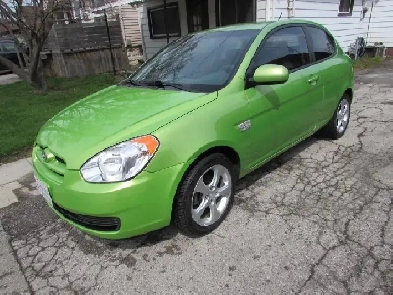 2011 Hyundai Accent Hatchback auto trans needs repair