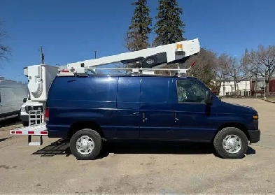 2013 FORD E-350 ECONOLINE CARGO VAN BUCKET VAN BOOM VAN Image# 1