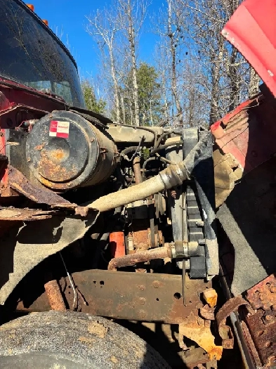 1993 Ford Gardwine Truck Cummins Parting out