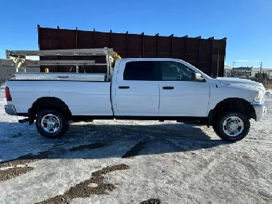 2018 Ram 2500 SLT 64L HEMI 4WD Crew Cab For Sale