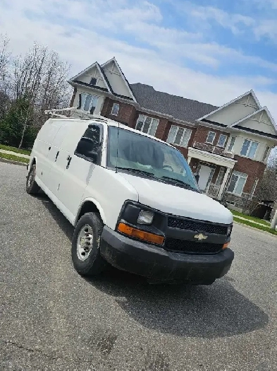 2010 Chevrolet Express 3500 extended