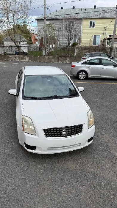 Nissan Sentra 2009 Image# 1