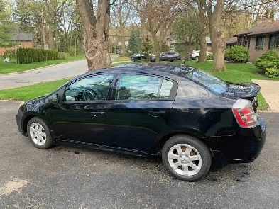 Nisan Sentra SR 2011 Image# 1