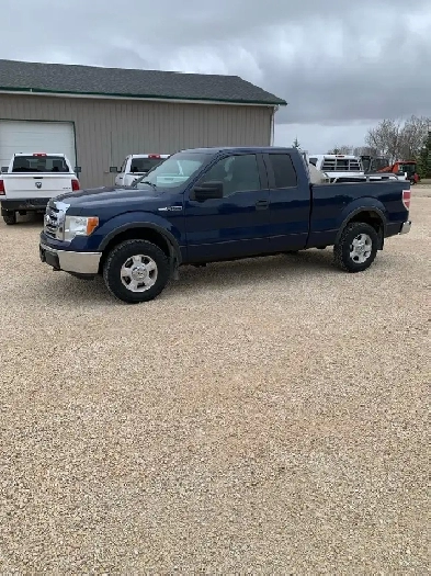 2012 Ford F150 4X4 Image# 1