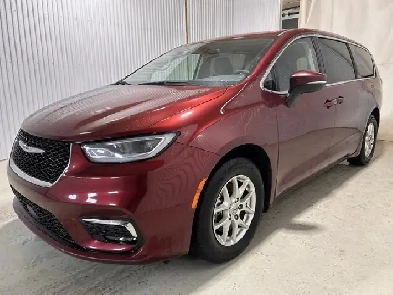 Chrysler Pacifica Touring L TA 2023  vendre