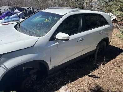 2015 KIA Sorento for parts