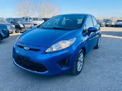 2011 Ford Fiesta Hatchback, Low KM, One Owner, No Accident. Image# 1